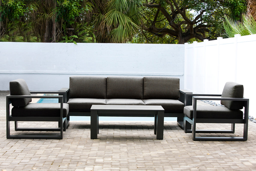 Cassera Lounge Sofa And Table